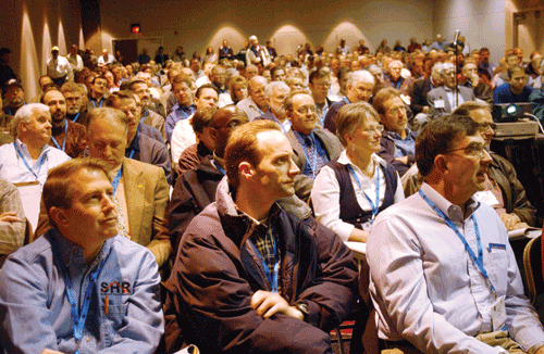 DSC_1307crowd.gif